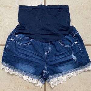 Bella Vida Denim Maternity Shorts Medium